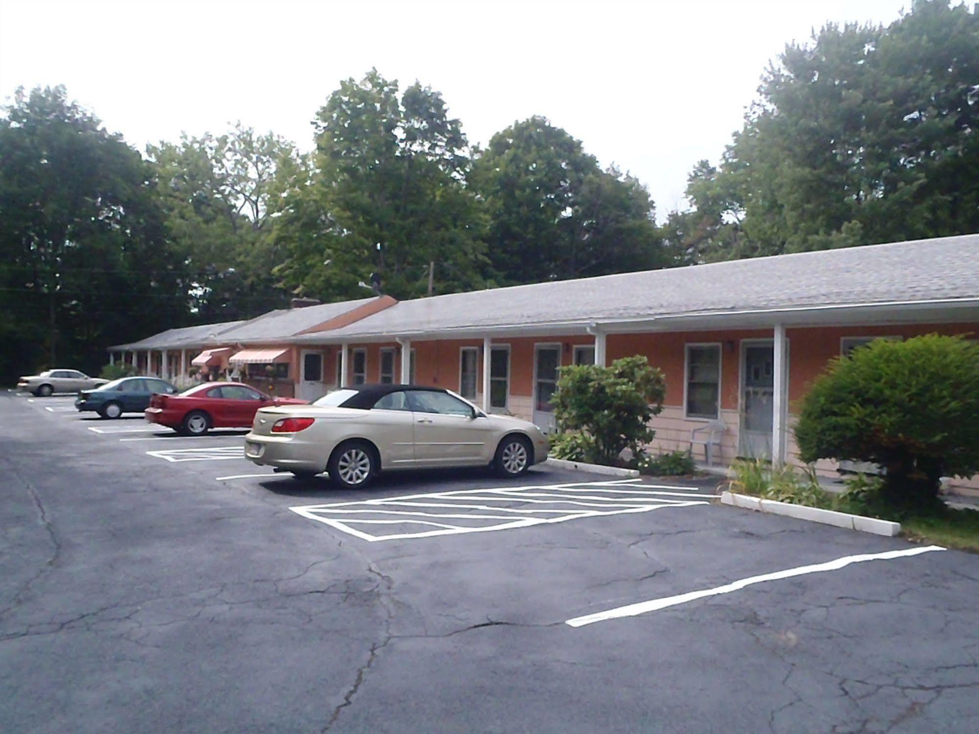 Heart Of The Berkshires Motel Pittsfield Exterior foto